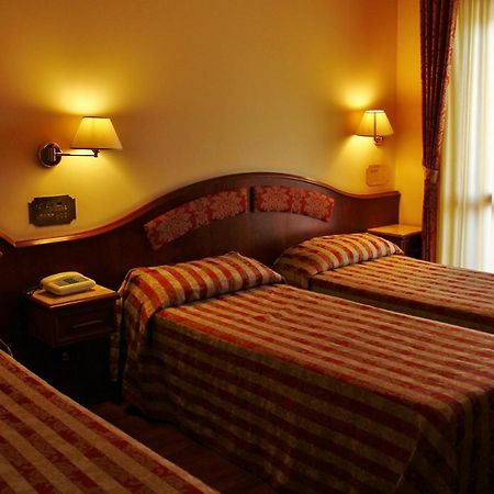 Hotel Valdaso Pedaso Εξωτερικό φωτογραφία